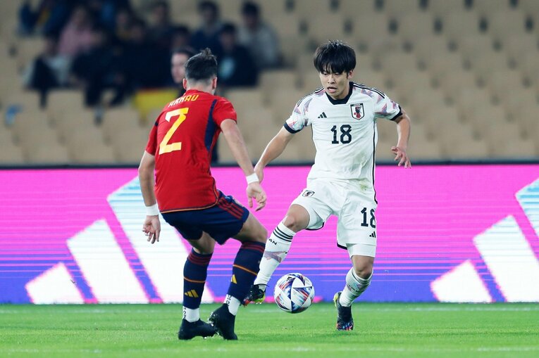 W杯前に日本人カメラマンが撮ったU-21スペインvs日本「リアルな実力差」ハイプレス空転の完敗を“未来予測”にしないためには… (15)