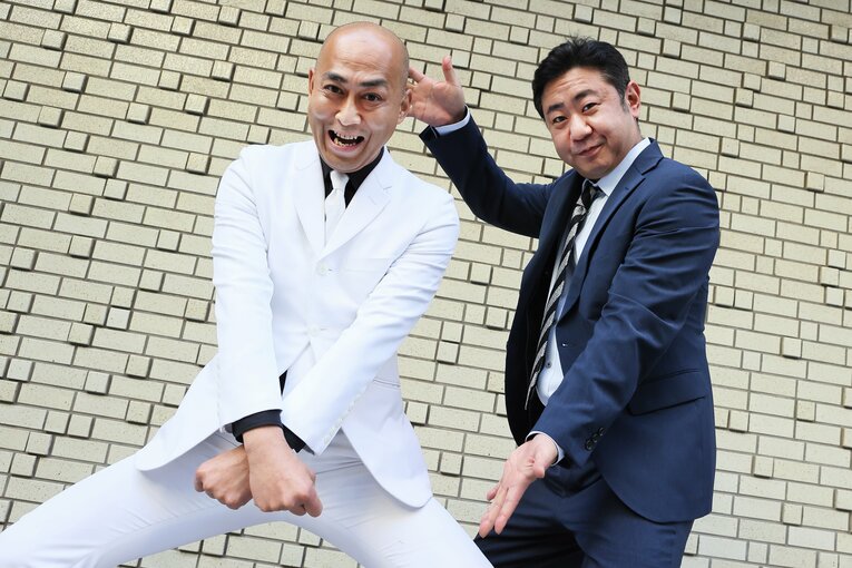 2020年M-1で史上最年長ファイナリストになった錦鯉の長谷川雅紀（左、49歳）と渡辺隆（42歳）