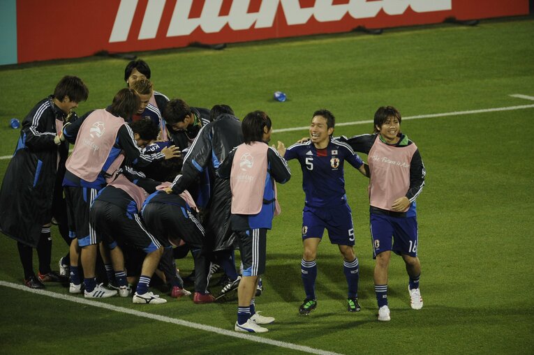 柏木陽介、長友佑都（2011年アジアカップ）©︎Takuya Sugiyama
