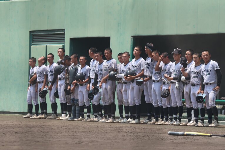 大阪府大会5回戦で敗れた大阪立命館ナイン。4回戦では大阪桐蔭を破る金星を挙げていた ©Fumi Sawai