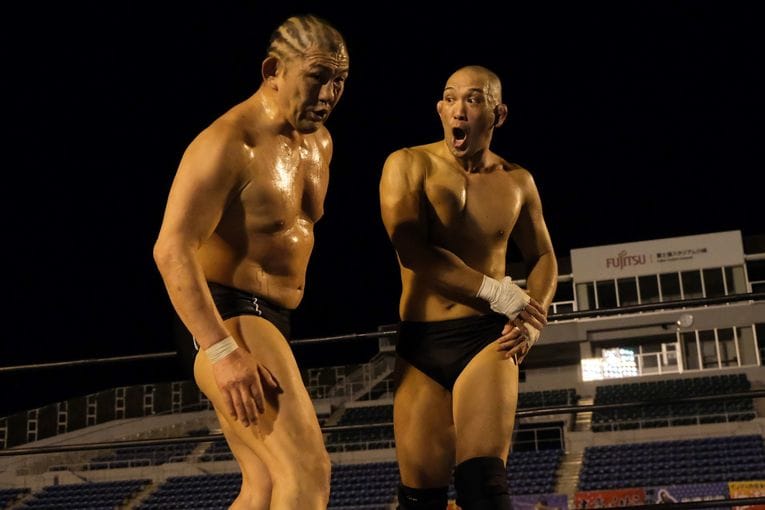 佐藤光留プロデュース『真夏の変態祭り』で諏訪魔に大仁田、鈴木みのるも大暴れ！ 灼熱の旧川崎球場で“1日6試合”の佐藤が感じたのは…？(49)