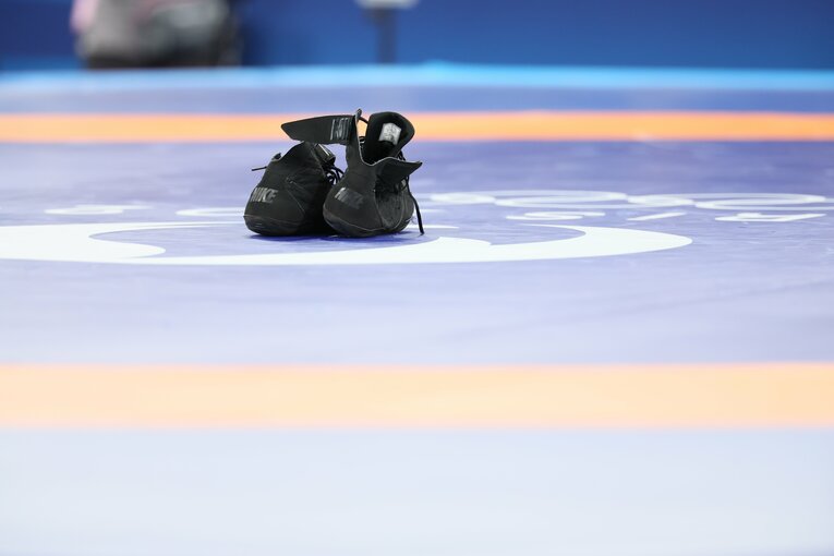 マットに残された引退表明のシューズ。かっこよすぎる　©Kaoru Watanabe/JMPA