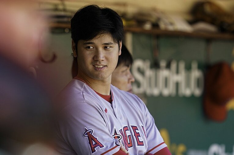 今季最終戦で既に達していた規定打席だけでなく、規定投球回数にも到達した大谷。日本でも成し遂げていない偉業だが、本人が語ったのは… ／ photograph by AFLO