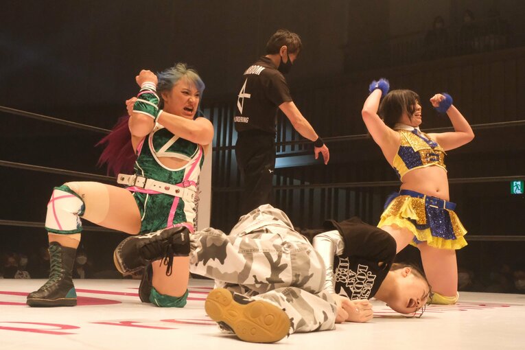 天咲光由19歳が観客のハート撃ち抜く“破格”デビュー！ 靭帯断裂から復帰の飯田沙耶は「自分は泥団子」 スターダム“生え抜き”たちの未来(86)