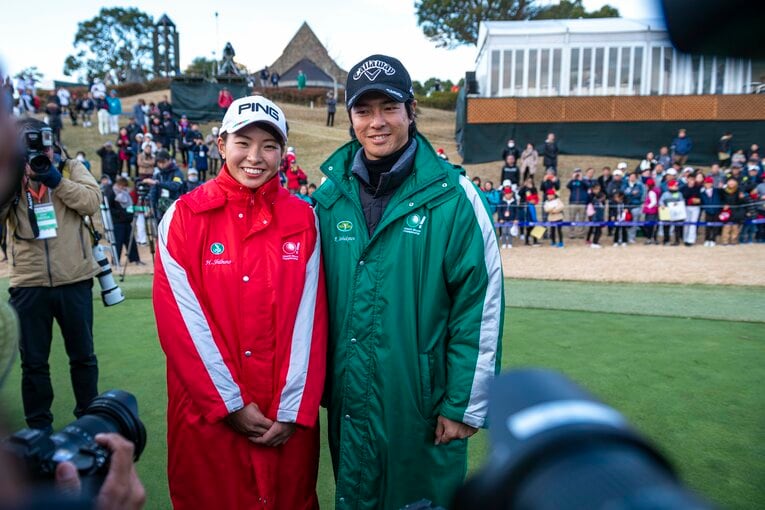 渋野日向子、石川遼（2019年 日立3ツアーズ選手権）©︎Takuya Sugiyama