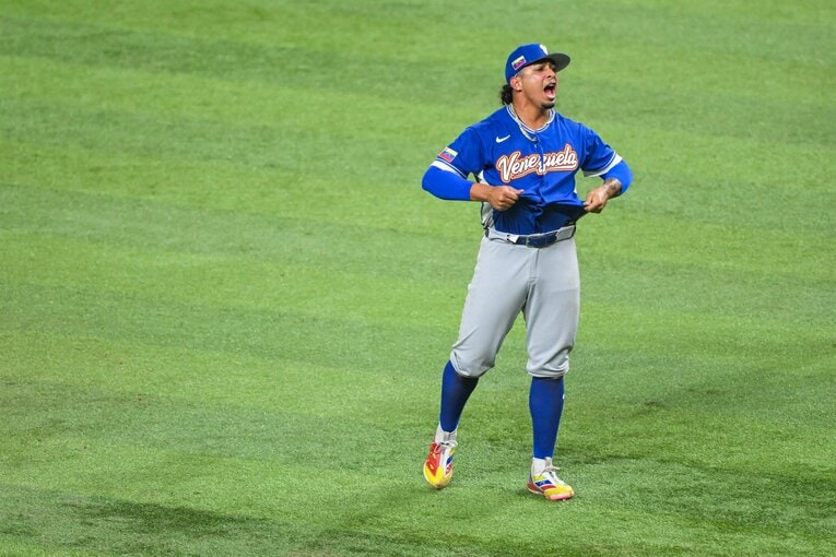 ロペス監督の交渉によってカブスから起用許可が得られたパレンシア。決勝の最終回を投げ、抑えた ©Nanae Suzuki