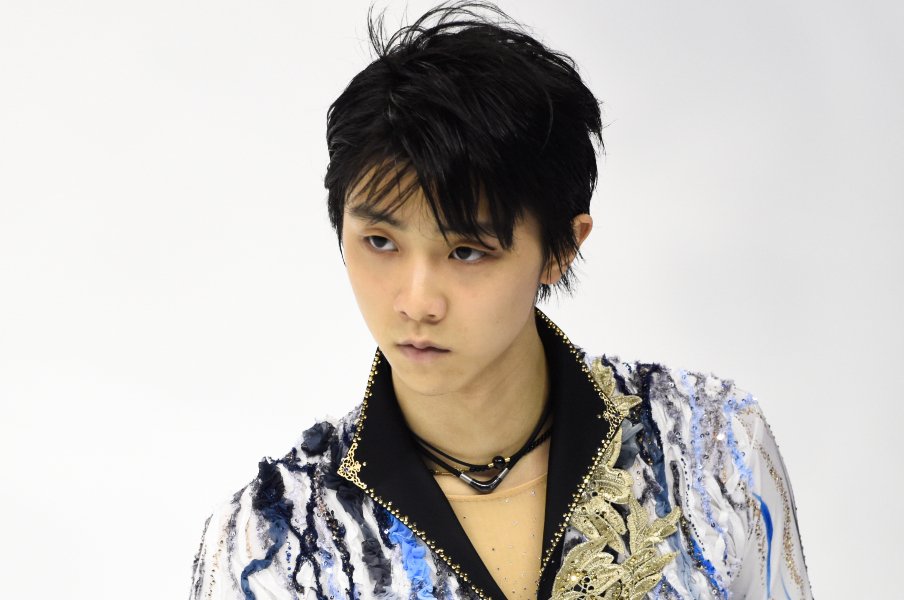 元宝塚トップスター望海風斗が証言する“羽生結弦27歳の美しさ”「マニアックですが、私は羽生選手の“踏み込み”が大好きで(笑)」<Number Web> photograph by Asami Enomoto