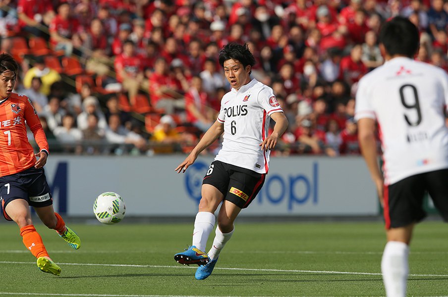 不在の遠藤航からU-23への“注文”。「サバイバルになるのは分かってた」<Number Web> photograph by J.LEAGUE PHOTOS
