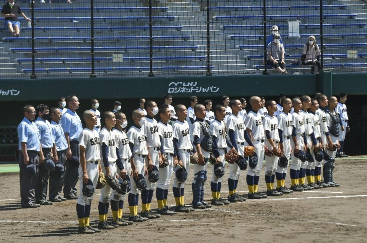 プロ野球スカウトの評価が割れた Denaドラ1や日ハムドラ1と比較する声も 北海道の高校生投手に ドラフト候補 がズラリ 注目の3人 ドラフト会議 高校野球 Number Web ナンバー