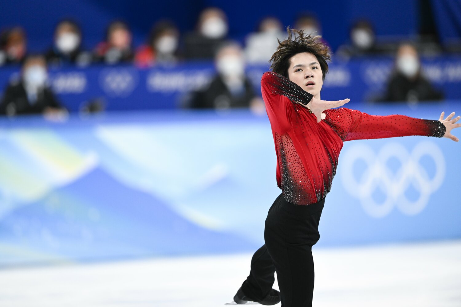 悔しがる場所にも立てていない 宇野昌磨が震える声で語った日 国別対抗戦で見せていた 団体戦への強い責任感 3 3 フィギュアスケート Number Web ナンバー
