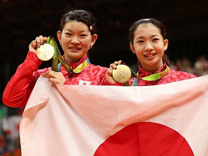タカマツが「金」を意識した瞬間。バド女子ダブルスの系譜は東京へ。＜Number Web＞ photograph by Shinya Mano/JMPA