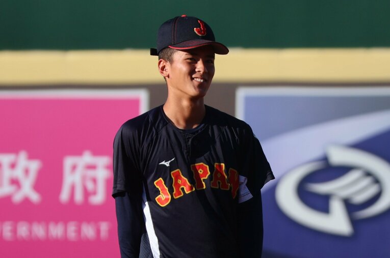 二次ラウンドからスタメン抜擢された明徳義塾の山畑。165センチの身長は大柄選手が揃う代表チームでひときわ目を引く　©Fumi Sawai