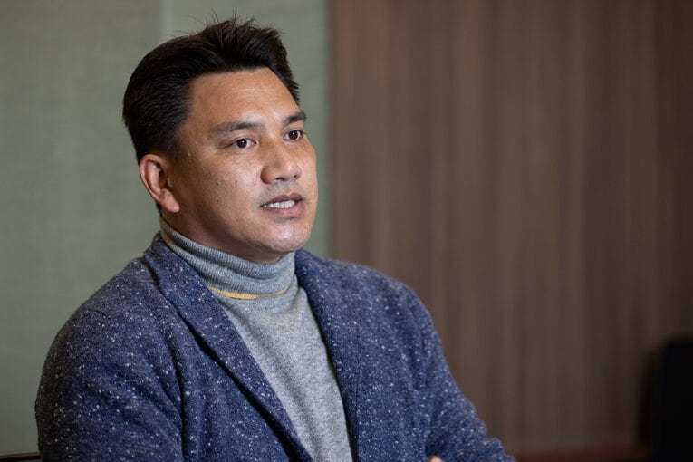 NumberWebのインタビューに応じた井口氏　©Tatsuo  Harada