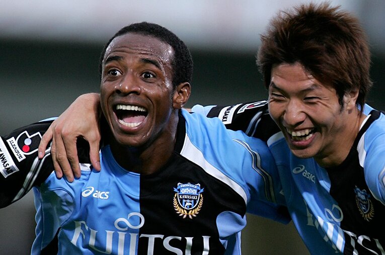 ジュニーニョ＆黒津勝 ／ photograph by Takeo Momozono