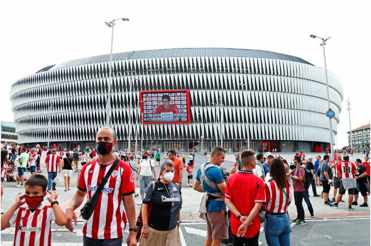 久保建英を間近で撮って気づいた《試合前ルーティンとファールを受けた後のクセ》 韓国の至宝イ・ガンインとの共存はどうなる？(3)