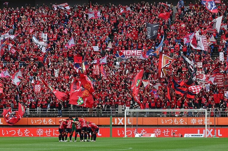 鹿島アントラーズと共に歩んで30年。ファンのことを第一に考えるLIXILの新たなスポンサーシップのかたち(1) ／ photograph by KASHIMA ANTLERS