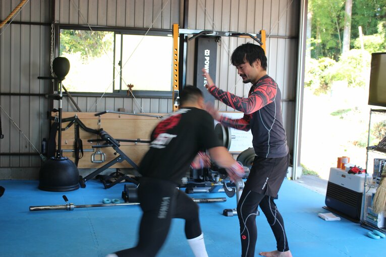 手塚裕之のトレーニングの様子　©Number Web