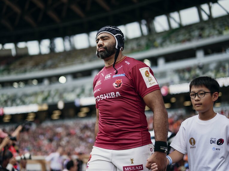 東芝主将のリーチ マイケル　©Yuki Suenaga