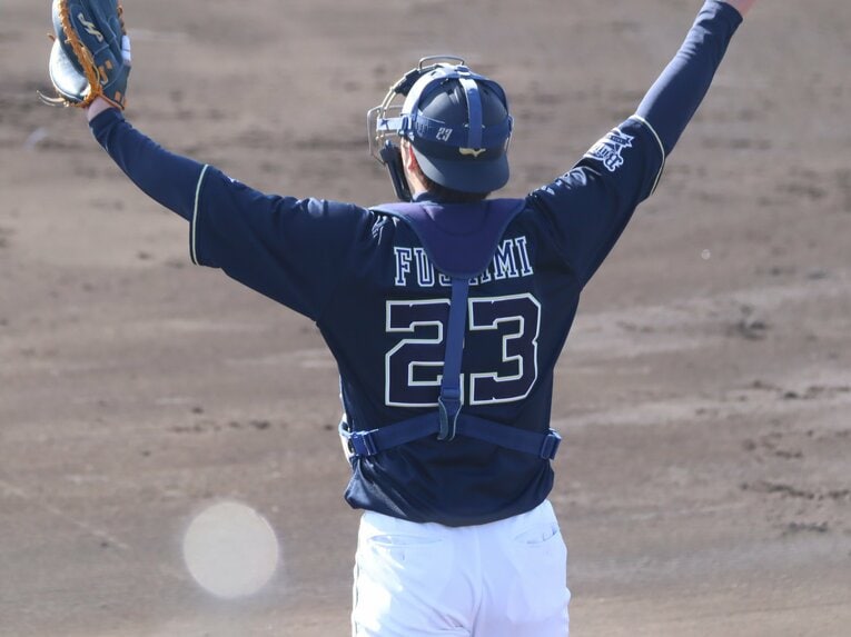 伏見　©Kou Hiroo