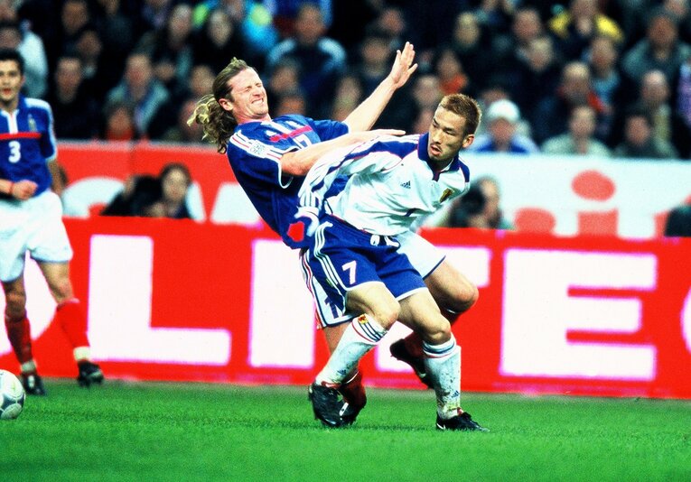 このフランス戦でジダン、ピレスに次ぐ「7.5」の高評価を受けた　©Naoya Sanuki