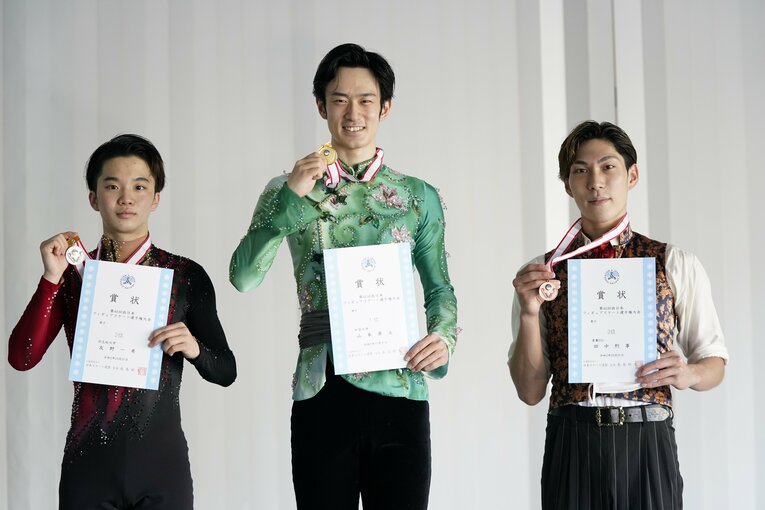 左から2位友野一希、1位山本草太、3位田中刑事　(C)Nobuaki Tanaka