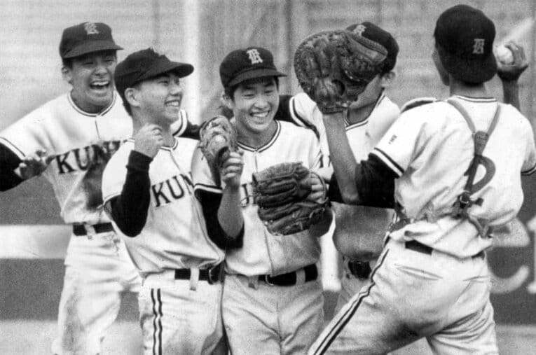 1980年、都立高校として初めて甲子園出場の切符をつかんだ国立高校。快挙のウラには“昭和の猛練習”があった ／ photograph by Sankei Shimbun