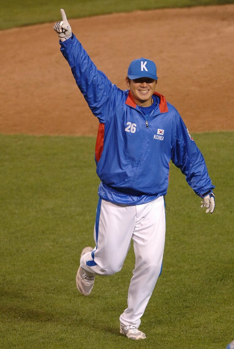 徐在応が太極旗を立てた　©Getty Images