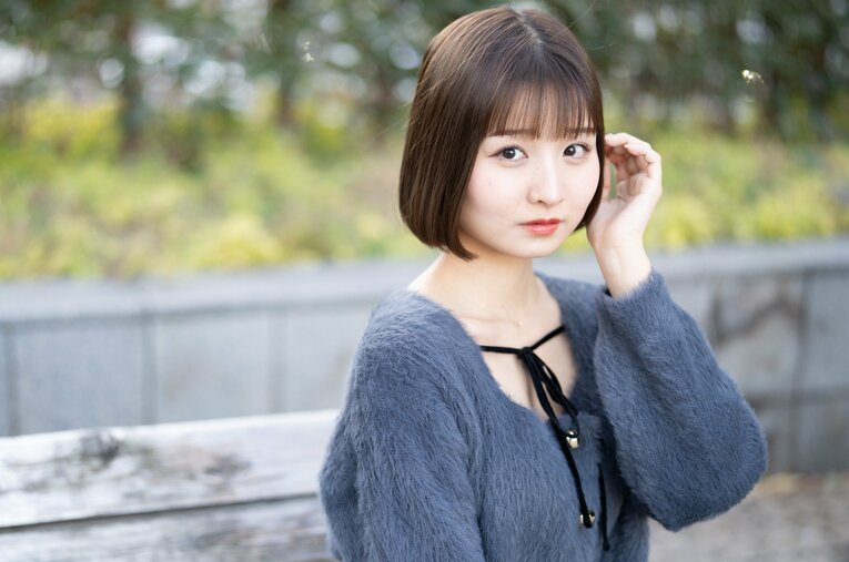 お笑い番組でバズり、現役ビール売り子としても活動中のグラビアアイドル・倉沢しえりさんインタビュー【第3回】 ／ photograph by Shiro Miyake