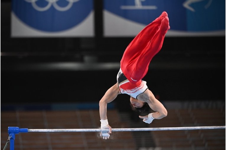 体操団体男子 ／ photograph by Naoya Sanuki/JMPA