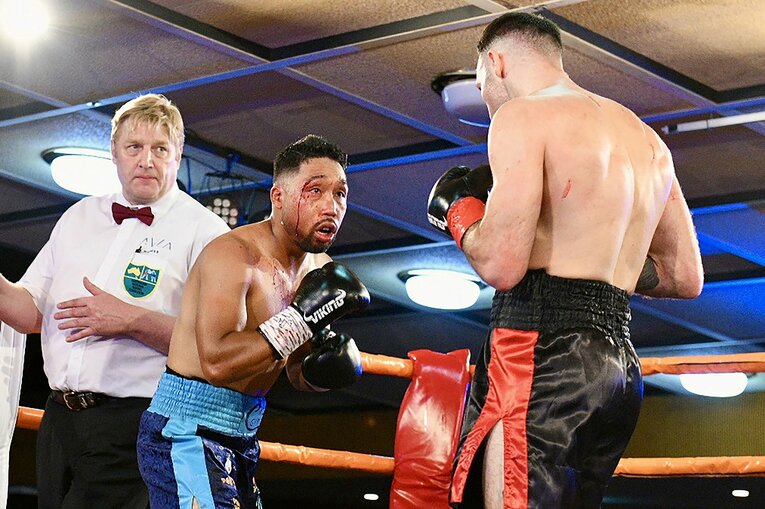 2024年11月のオーストラリア・スーパーライト級タイトルマッチ。内藤律樹はチャンピオンのジョン・マヌーに挑戦した　©Kokou Sekine