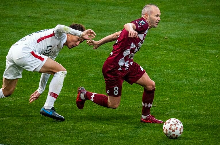 ヴィッセル神戸時代のイニエスタ　©Takuya Sugiyama