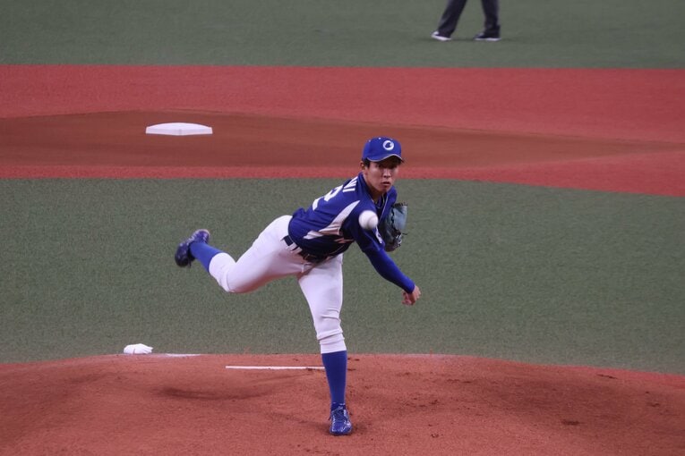 最速153キロの直球が武器のひとつ　©Fumi Sawai