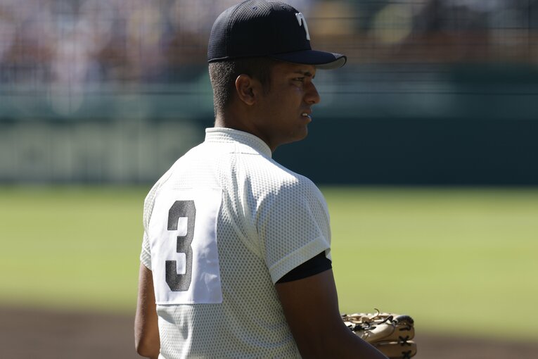 それでも西谷監督が与えた背番号は「3」　©Shigeki Yamamoto