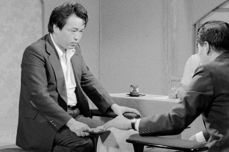 「新宿の殺し屋」小池重明（1947～1992年）。賭け将棋からアマ名人までのし上がった男の壮絶な44年間とは？　©KYODO
