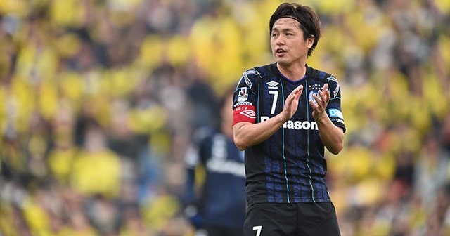 中3日でガンバの3バックが突然進化。“サッカーの神”が降りた遠藤保仁