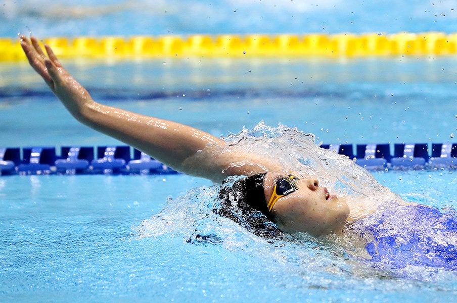 女子背泳ぎ復権を託される若手3人 酒井夏海 小西杏奈 赤瀬紗也香 競泳 Number Web ナンバー