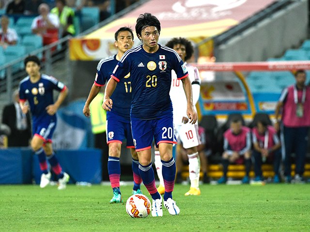 柴崎岳がuae戦後にもらした 本音 取材エリアを素通りしなかったわけ サッカー日本代表 Number Web ナンバー