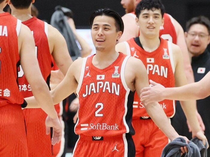 「僕の中では“鬼ごっこ”なんです」バスケ富樫勇樹(31歳)が語った言葉の真意は? 世代交代、八村騒動…混沌続く代表チームで第一人者が思うこと<Number Web> photograph by JIJI PRESS