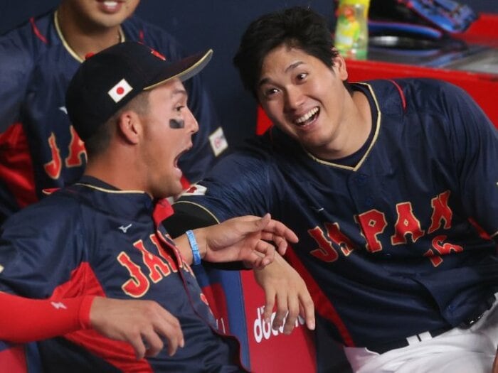 大谷翔平（28歳）の“新世代ムードメーカーぶり”がスゴい…「自然体でさりげない」気遣いにヌートバーは感謝「ショウヘイが、いいね！って」＜Number Web＞ photograph by スポニチ／アフロ