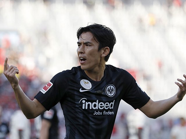 長谷部誠はフランクフルトの皇帝。円熟リベロにファンも絶大な信頼