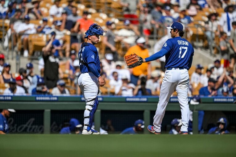 【Number現地撮影：大谷翔平の愛される日々】ドジャース再合流後の試合での大谷（写真は右に続きます）　©Nanae Suzuki
