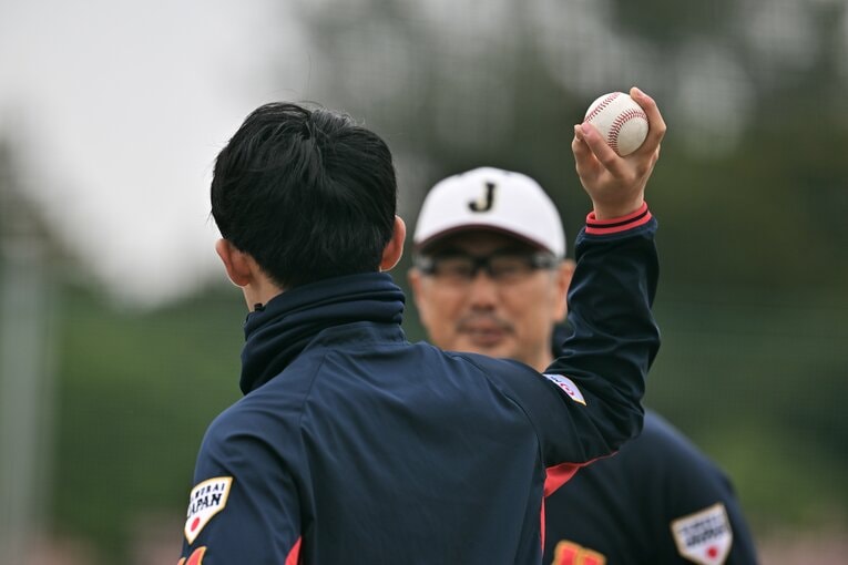 23日、握りを確認する姿があった　©Hideki Sugiyama