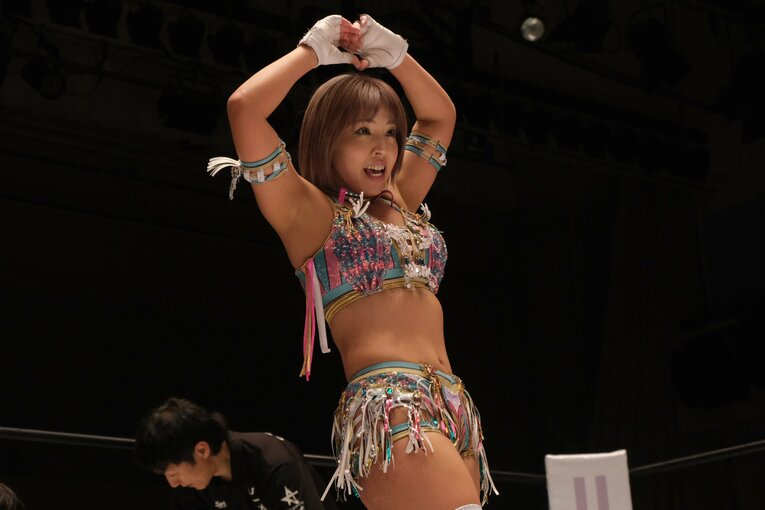 白川未奈＆マライア・メイvsMIRAI＆壮麗亜美　©Norihiro Hashimoto