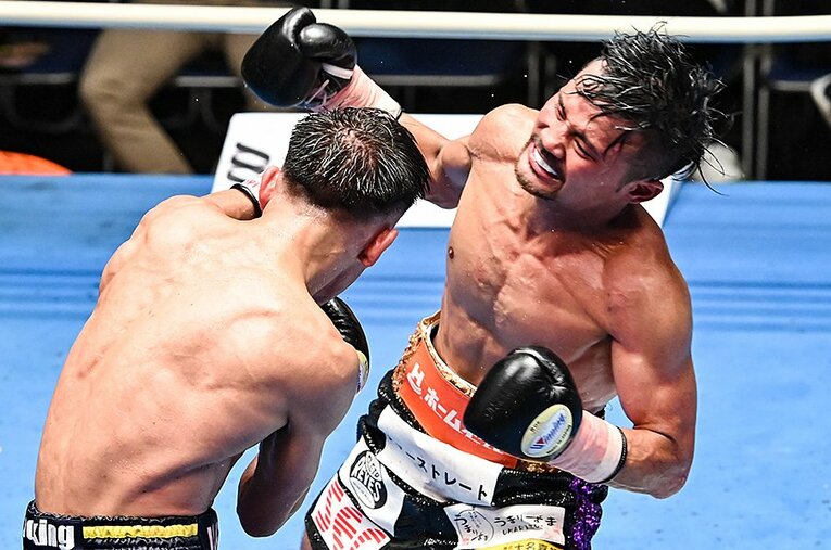 堤聖也戦でまさかのドロー決着となった比嘉大吾。そこに見えたのは新たな挑戦の跡か ／ photograph by Hiroaki Yamaguchi