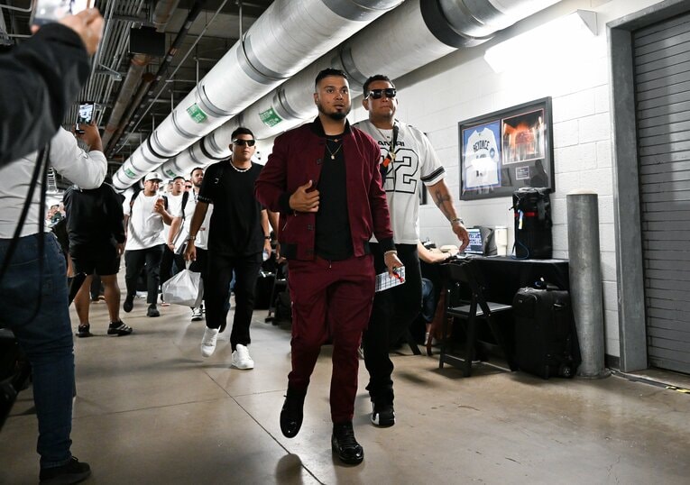 WBC準決勝でイタリアを下し、グラウンドを後にするルイス・アラエスらベネズエラ代表。翌日に決勝を控えるが、すでに現地23時を回っていた ©Getty Images