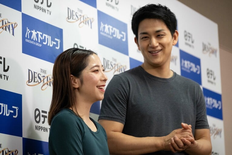 ゲネプロを終えた後、アイスショーの手応えを語る三浦璃来と木原龍一　©️Asami Enomoto