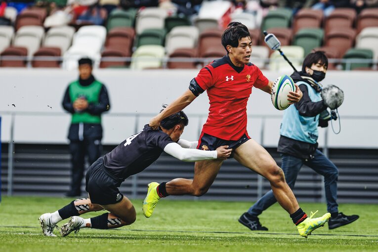 今年の大学ラグビー選手権準決勝の天理戦に勝利した帝京大。審判の微妙な判定などもあったが、揺るがず　©Kiichi Matsumoto