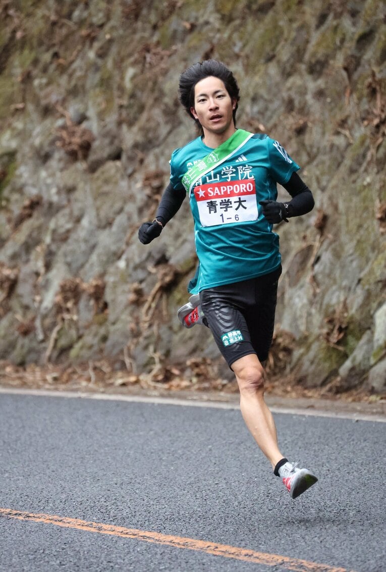 山下りで有言実行の56分台の区間新記録をマークした野村　©︎JMPA