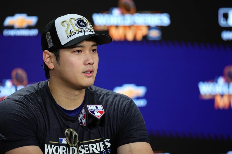 大谷翔平を近くで見続けてきたドジャースの番記者が、激動の1年間を振り返った ／ photograph by Getty Images