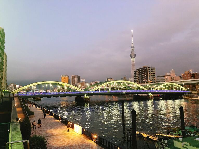 厩橋からは東京スカイツリーがよく見える
